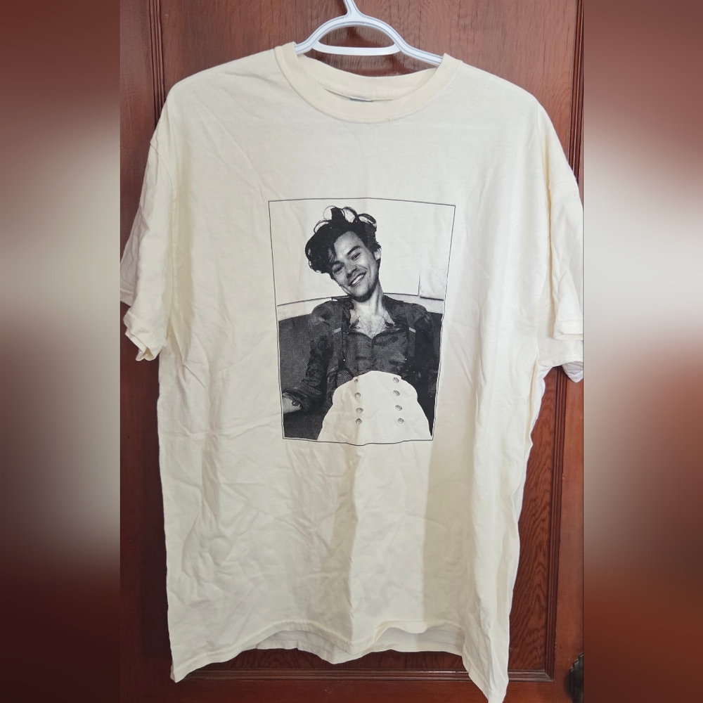 Harry Styles Tour Tshirt Size XL